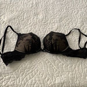 Victoria’s Secret lacy push-up bra